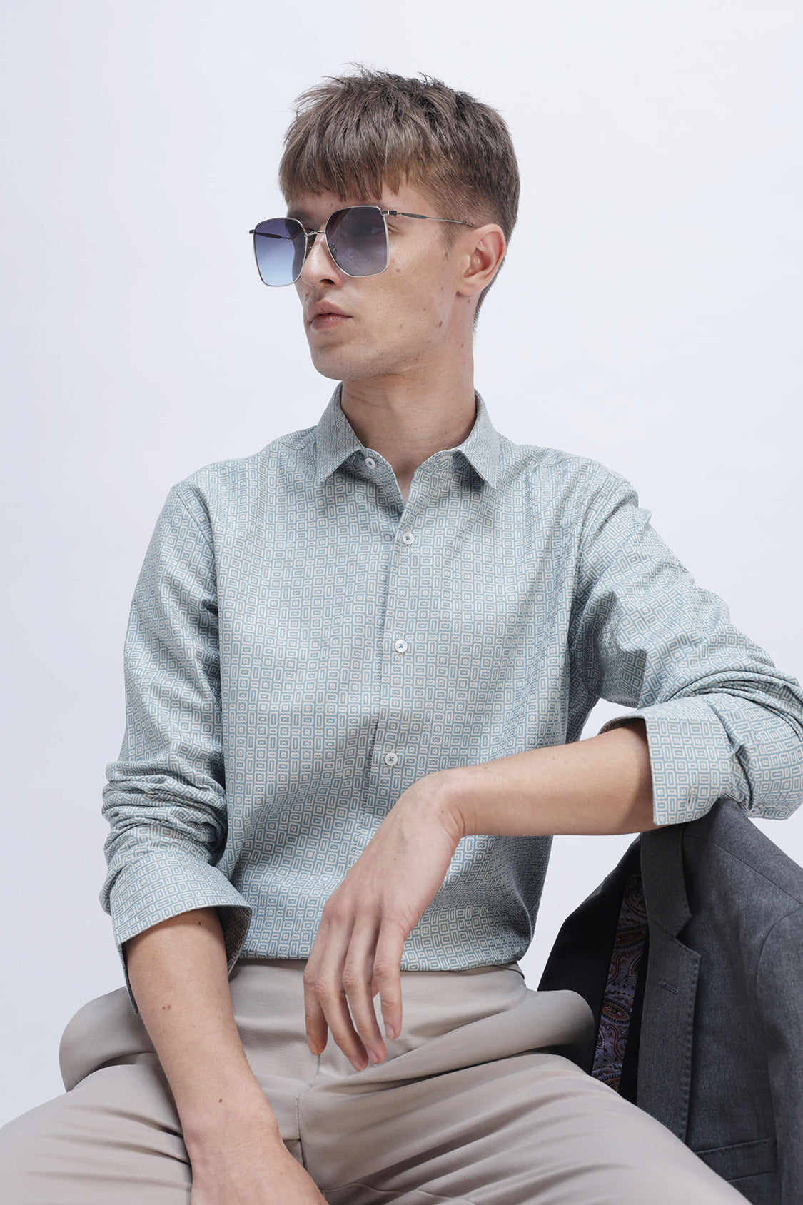 GEOMETRIC PRINTED SHIRT