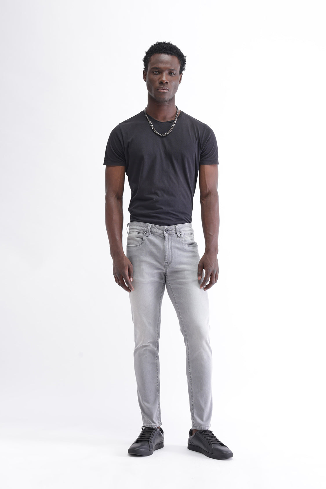 Men Slim Mid Rise Grey Jeans
