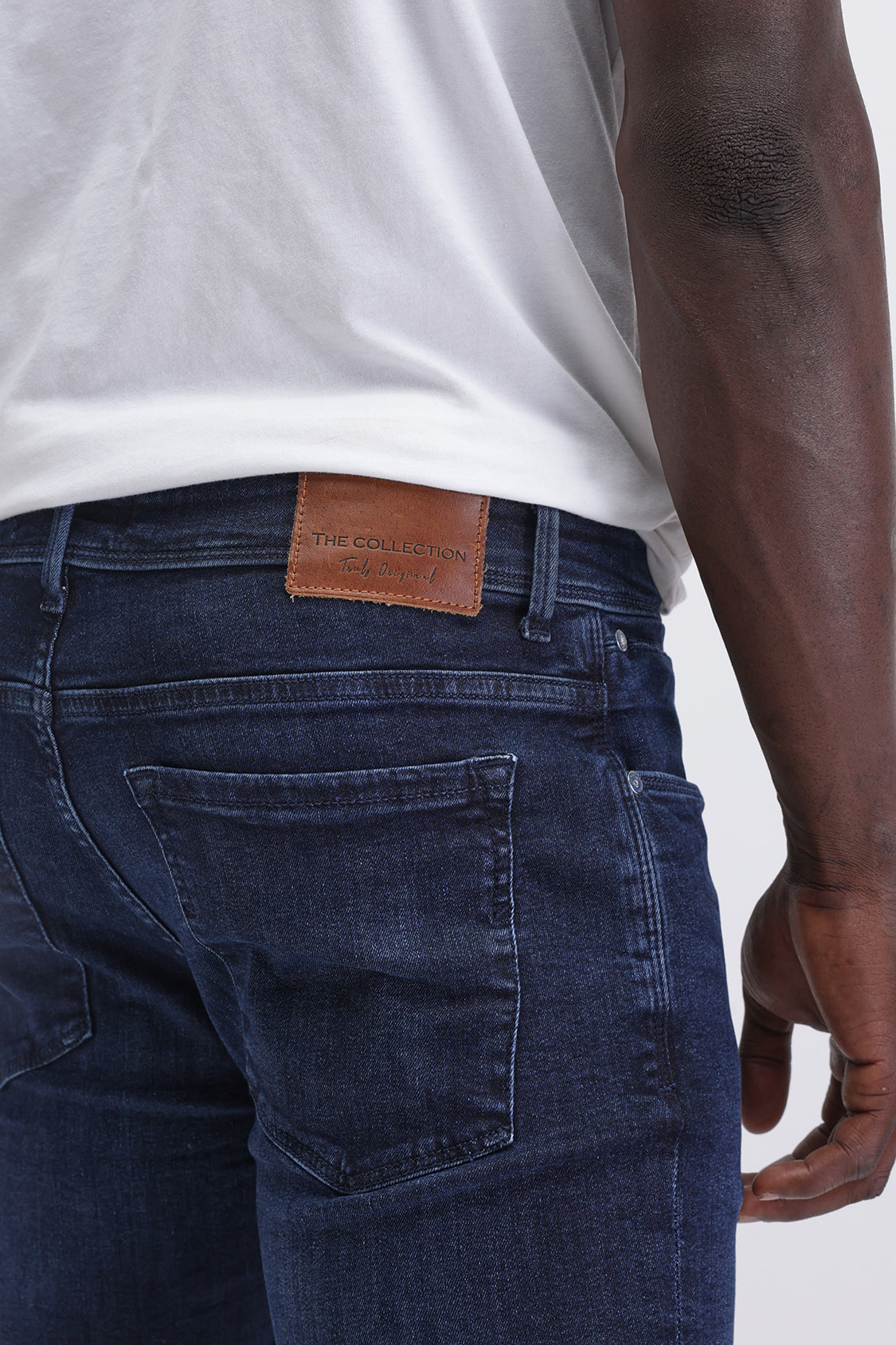 Men Slim Mid Rise Dark Blue Jeans