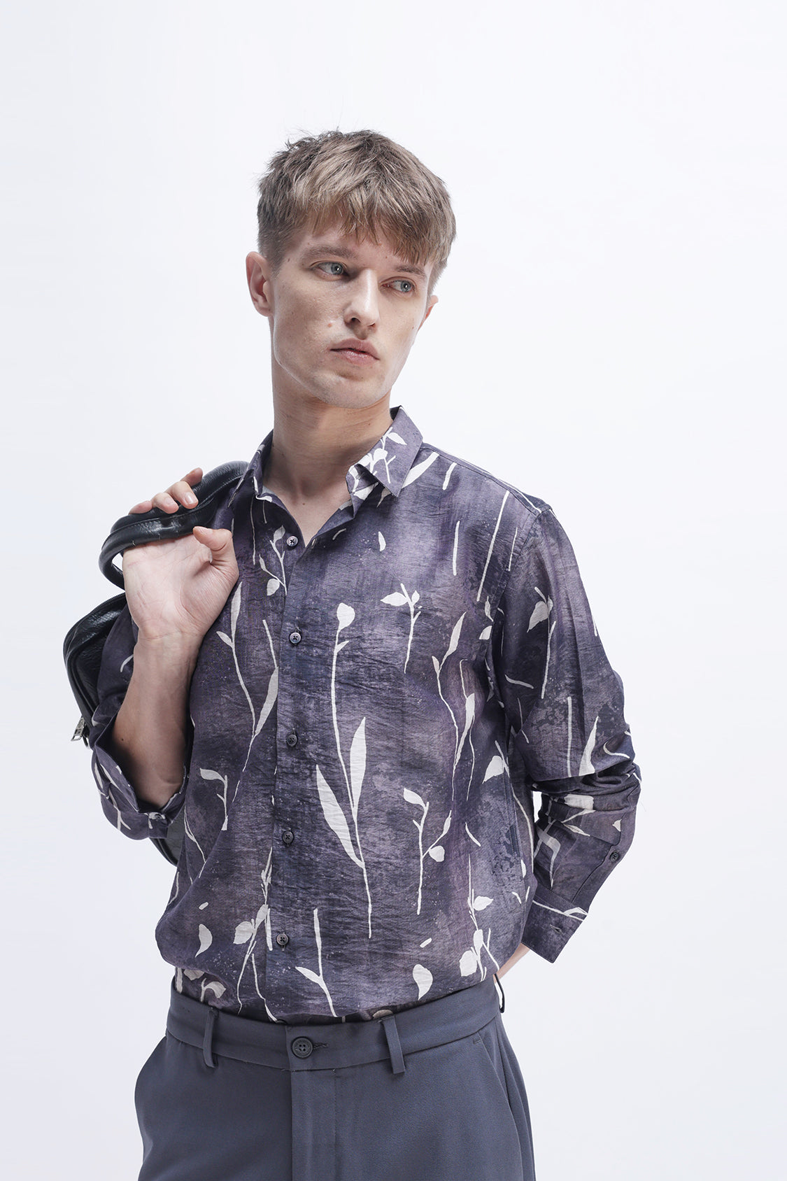 LEAF PRINTED SHIRT