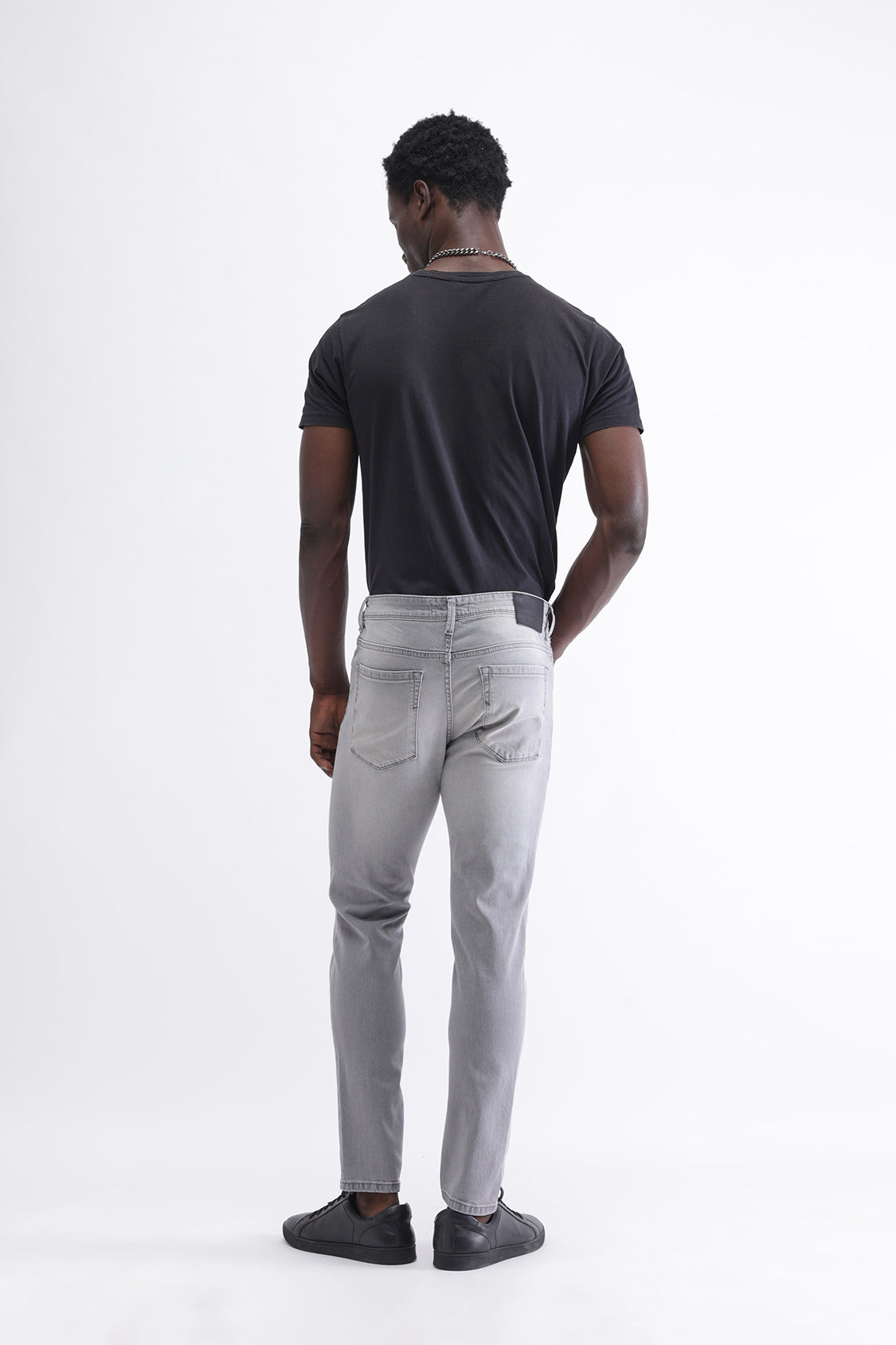 Men Slim Mid Rise Grey Jeans
