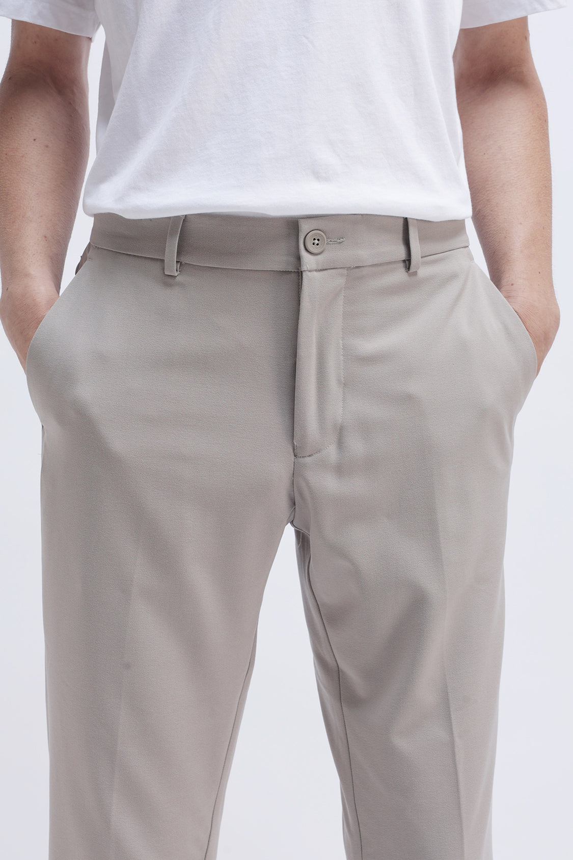 SLIM FIT CASUAL TROUSER