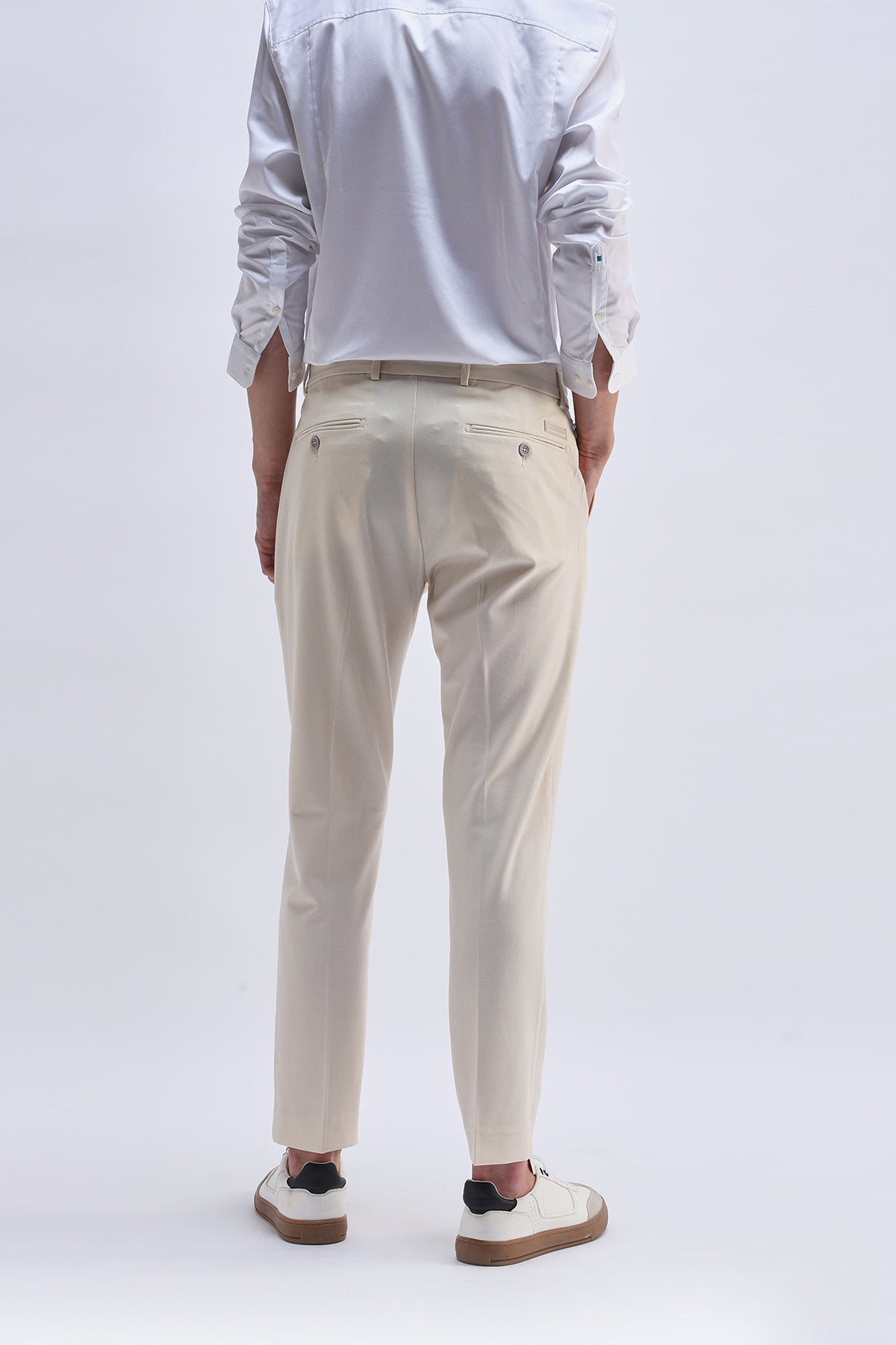 SLIM FIT CASUAL TROUSER