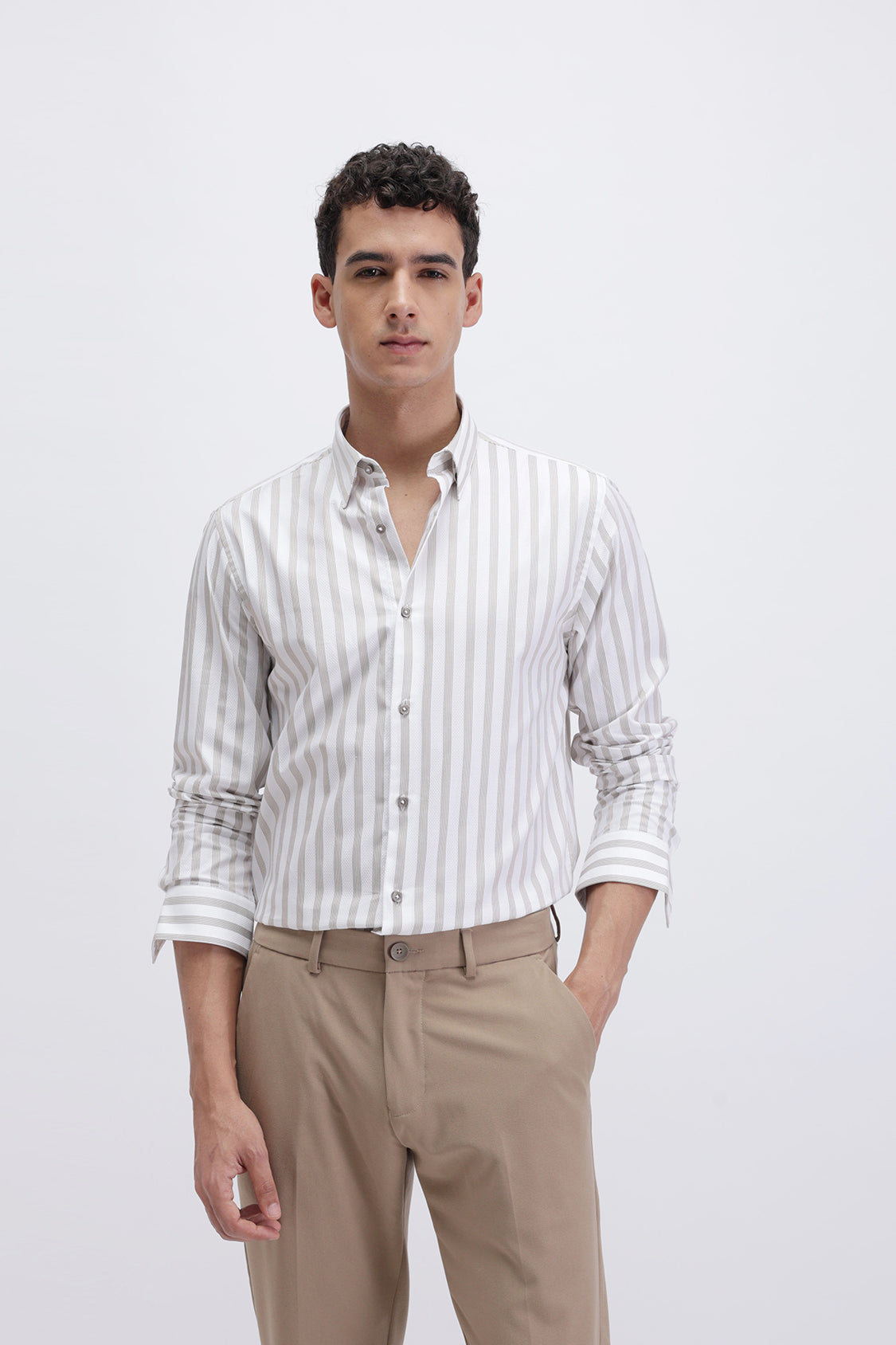 VERTICAL STRIPED SLIM FIT SHIRT