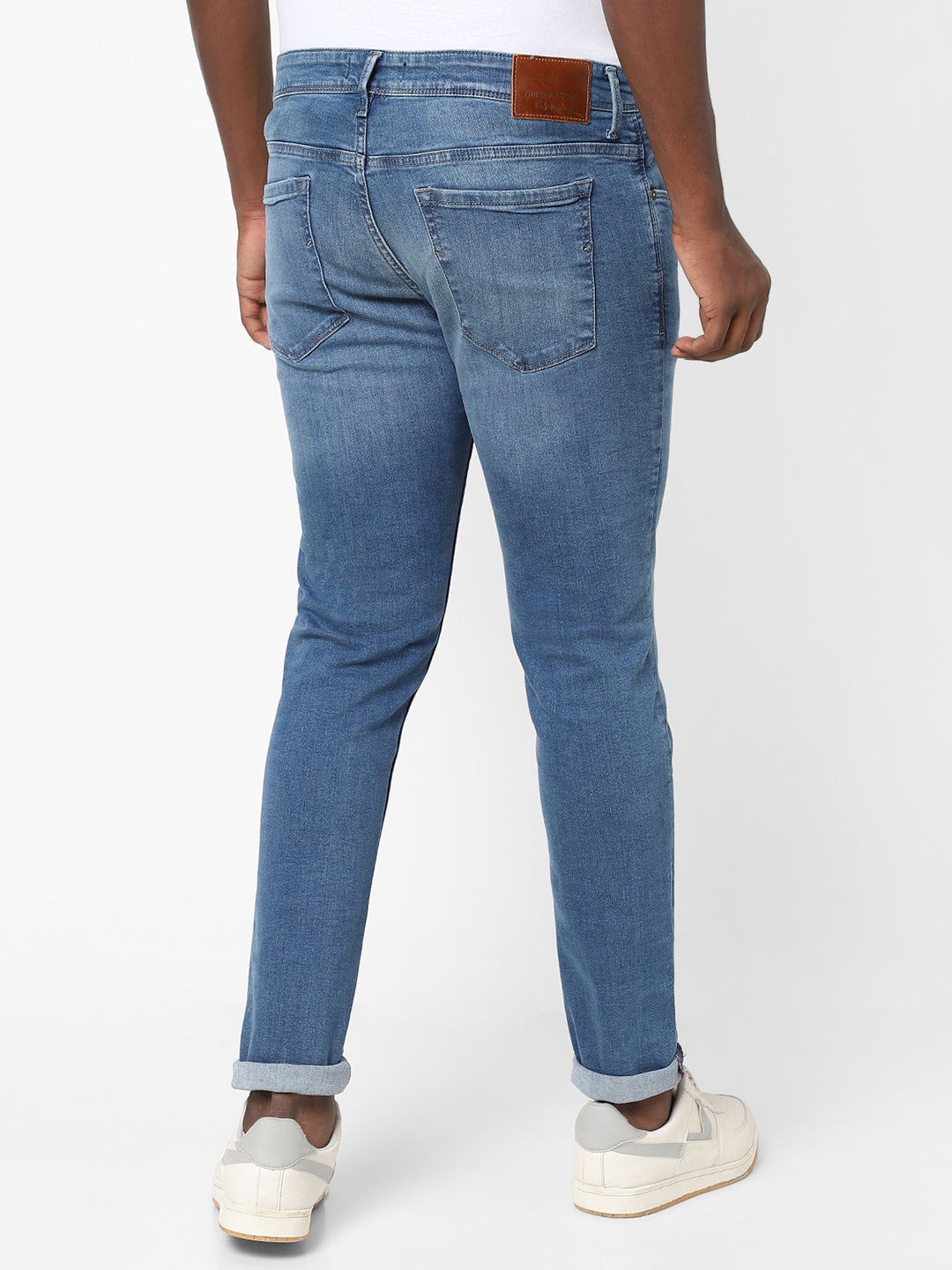 Men Slim Mid Rise Blue Jeans