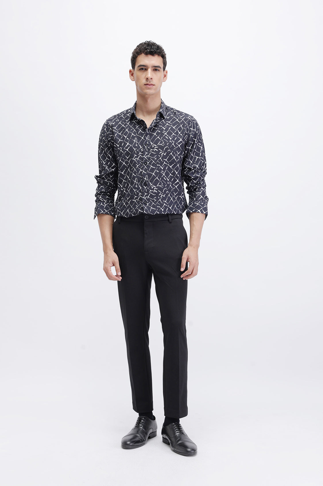 ABSTRACT PRINTED SLIM FIT SHIRT